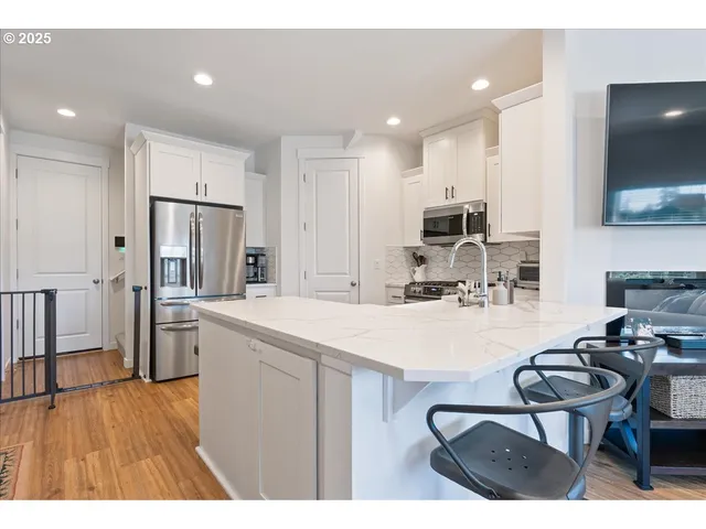 $479,000 | 16615 Southeast Sunshower Place, Happy Valley, OR 97086