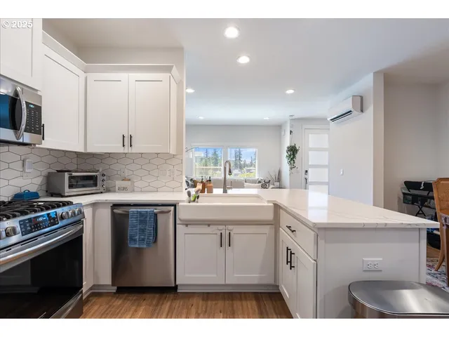 $479,000 | 16615 Southeast Sunshower Place, Happy Valley, OR 97086