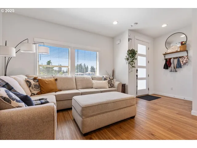 $479,000 | 16615 Southeast Sunshower Place, Happy Valley, OR 97086