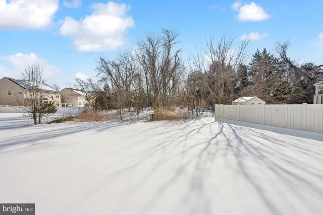 $565,000 | 5 English Ivy Drive, Sicklerville, NJ 08081