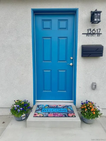 $3,800 | 13617 Putney Road, Poway, CA 92064