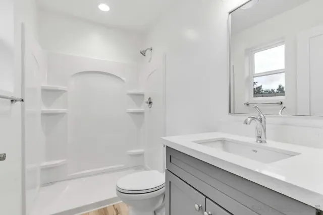 $3,800 | 13617 Putney Road, Poway, CA 92064