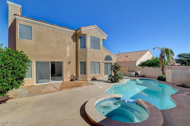 $2,600 | 9805 Cross Creek Way, Las Vegas, NV 89117