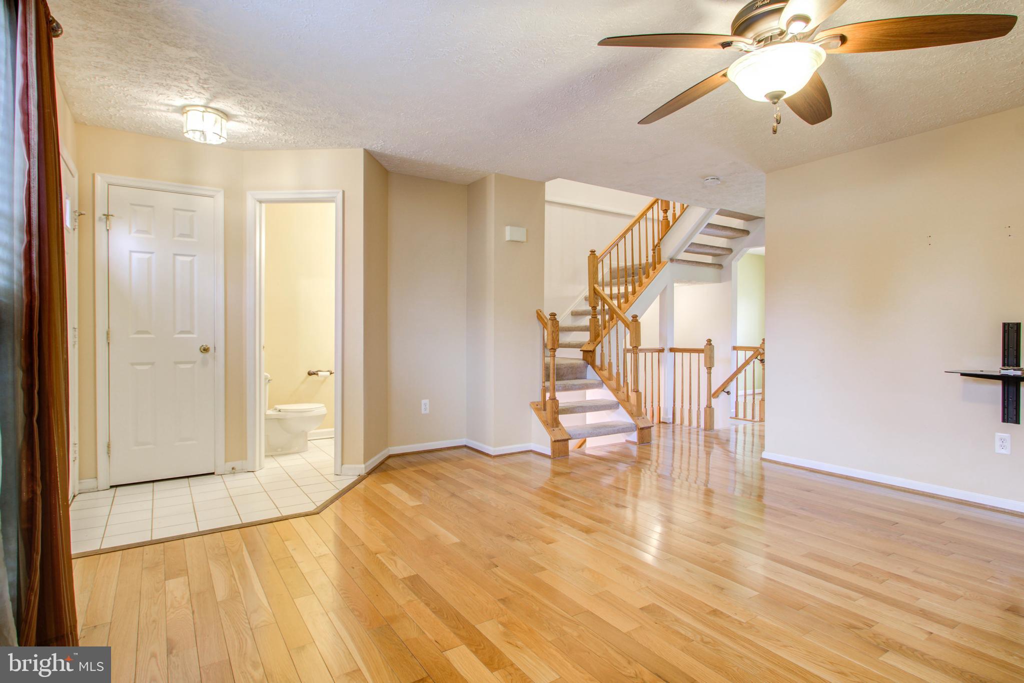 1244 Travis View Court Gaithersburg, MD 20879 - Photo 5 of 49