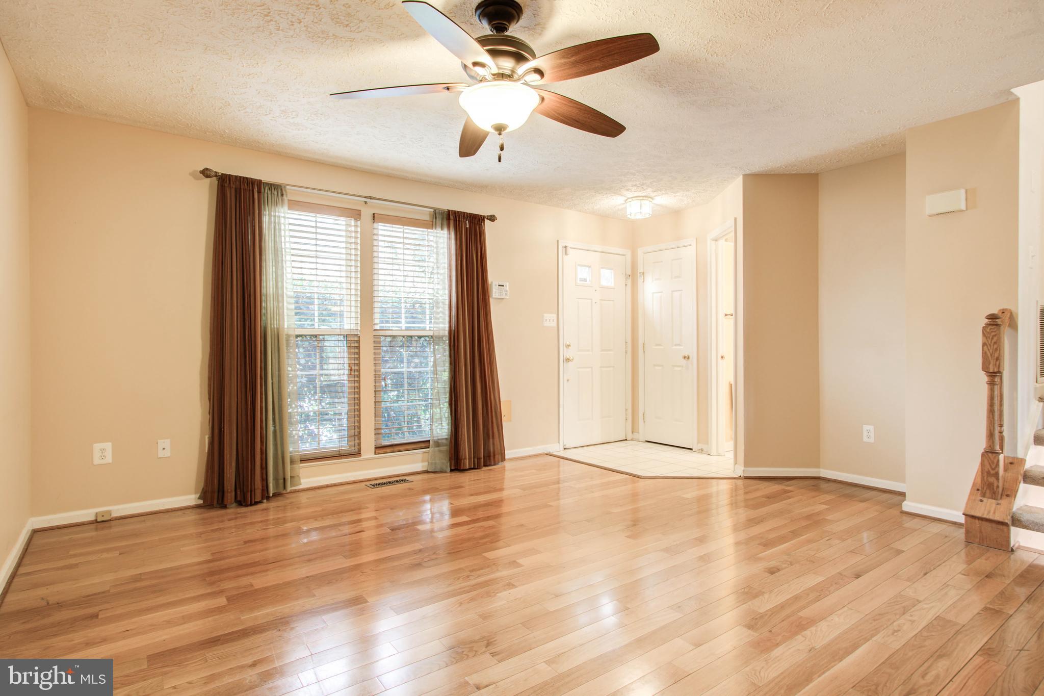 1244 Travis View Court Gaithersburg, MD 20879 - Photo 6 of 49
