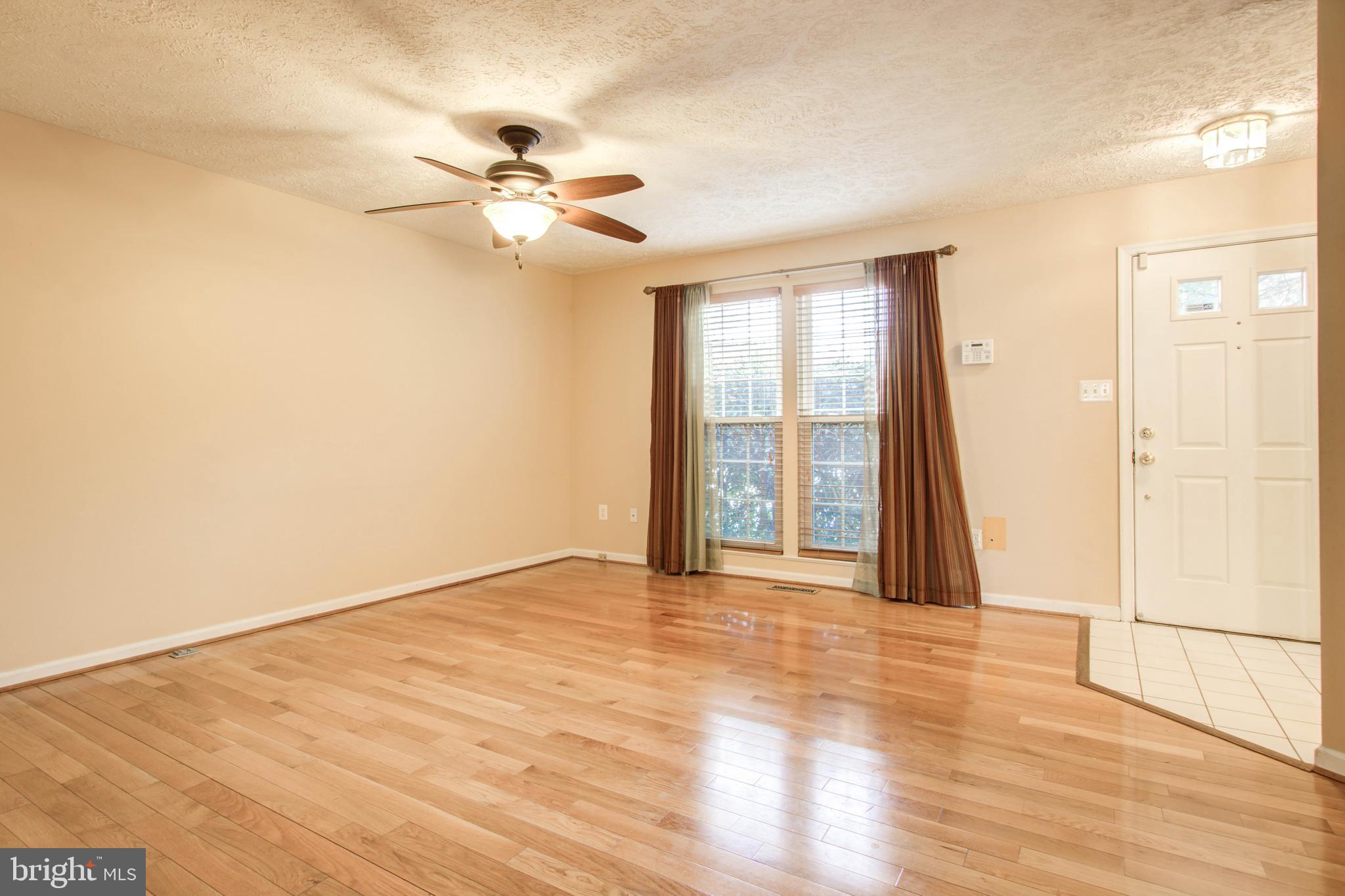 1244 Travis View Court Gaithersburg, MD 20879 - Photo 7 of 49