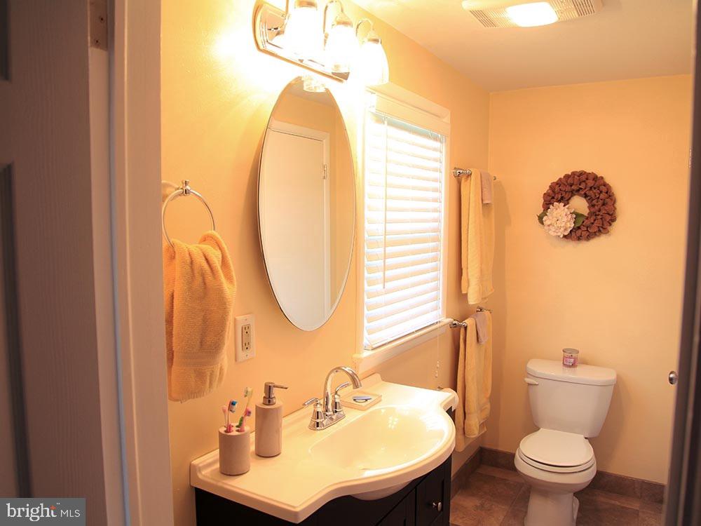 765 Hammond Road York, PA 17406 - Photo 21 of 21 Gallery Image 21