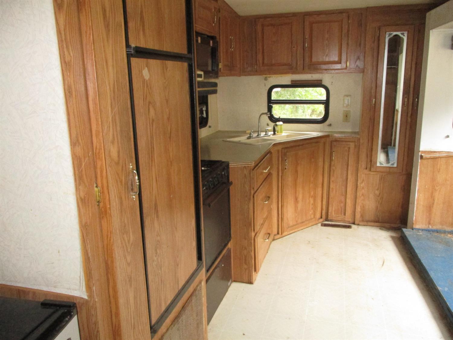 29490 Morgan Canyon Road Prather, CA 93651 - Photo 20 of 40 Gallery Image 20