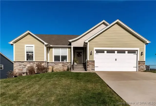 $394,900 | 5006 Oakhill Lane, Georgetown, IN 47122