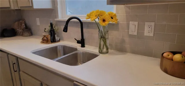 $394,900 | 5006 Oakhill Lane, Georgetown, IN 47122