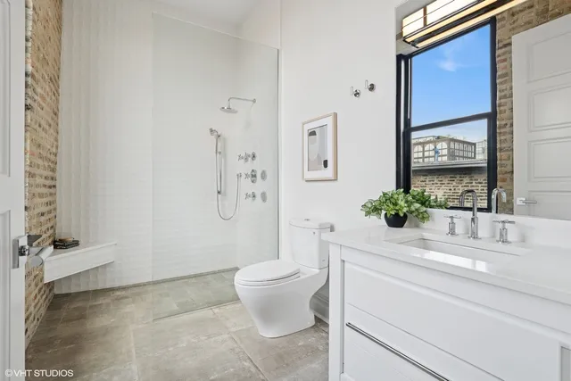 $2,300,000 | 401 North Aberdeen Street, Unit 4S, Chicago, IL 60642