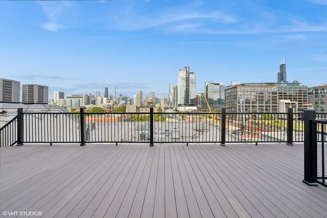 $2,300,000 | 401 North Aberdeen Street, Unit 4S, Chicago, IL 60642