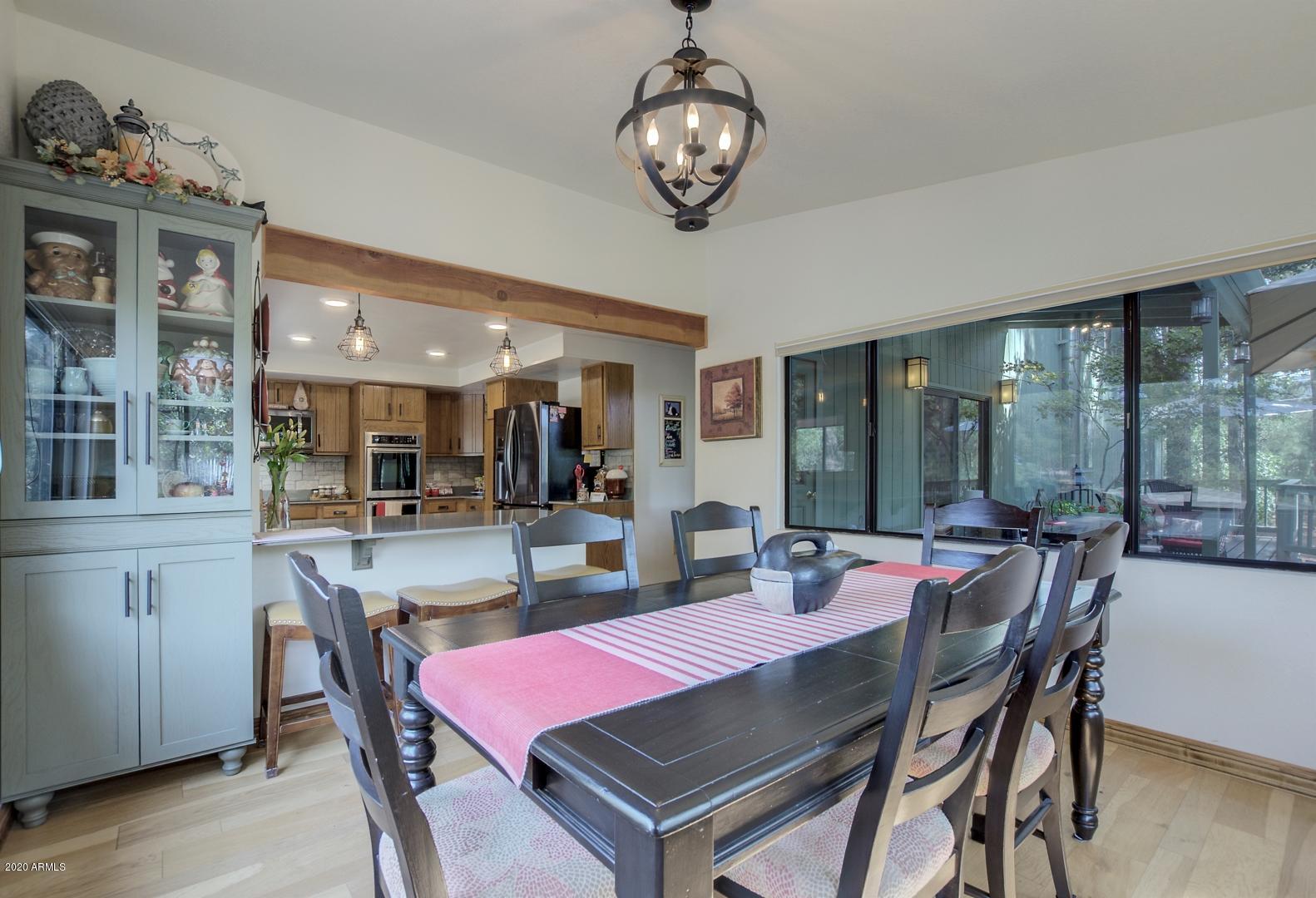 8143 Ralls Drive Strawberry, AZ 85544 - Photo 19 of 74 Dining area