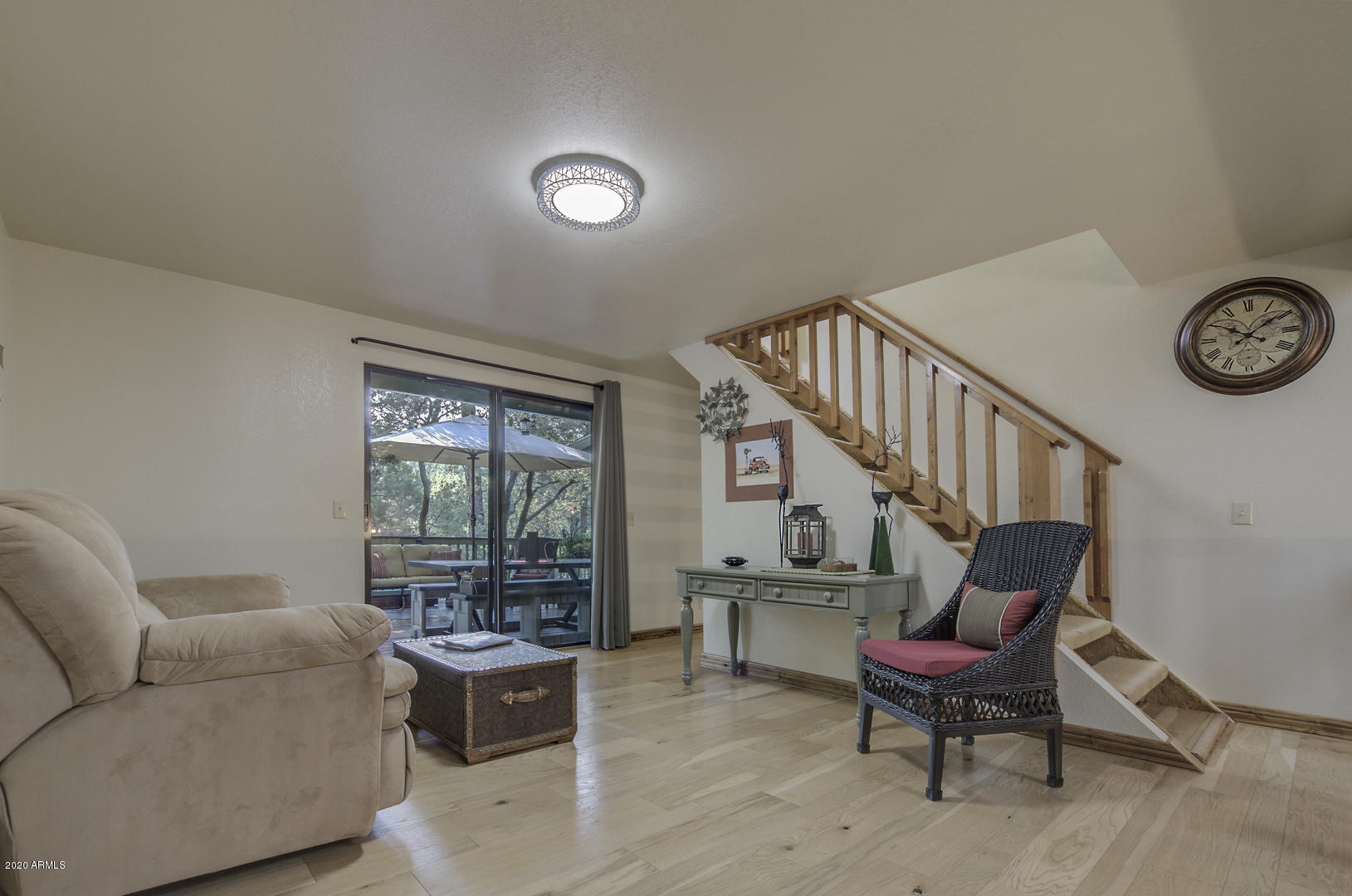 8143 Ralls Drive Strawberry, AZ 85544 - Photo 9 of 74 Loft sitting area
