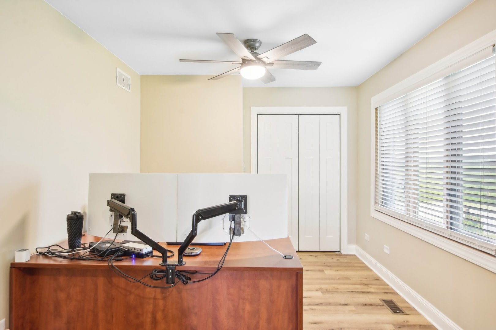 1226 Liberty Street Crete, IL 60417 - Photo 5 of 35 Gallery Image 5