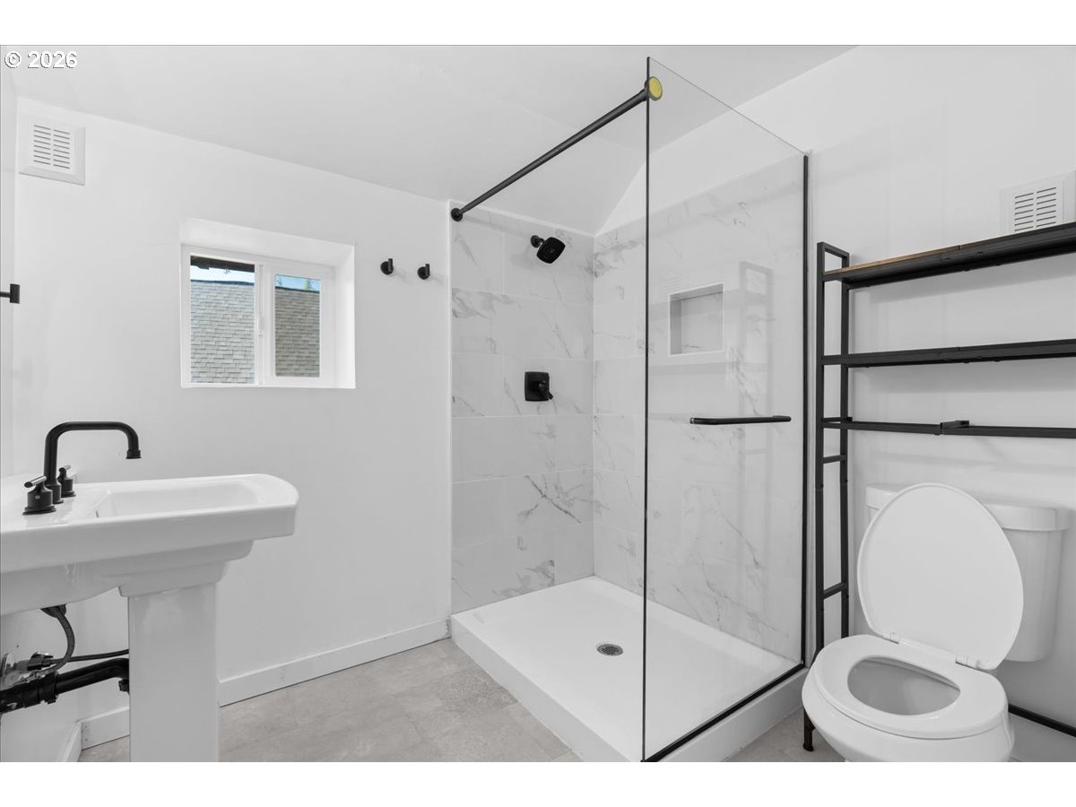 15900 Southeast Royer Road Damascus, OR 97089 - Photo 41 of 45