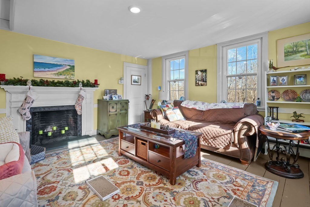 817 Gifford Road Westport, MA 02790 - Photo 36 of 42 Gallery Image 36