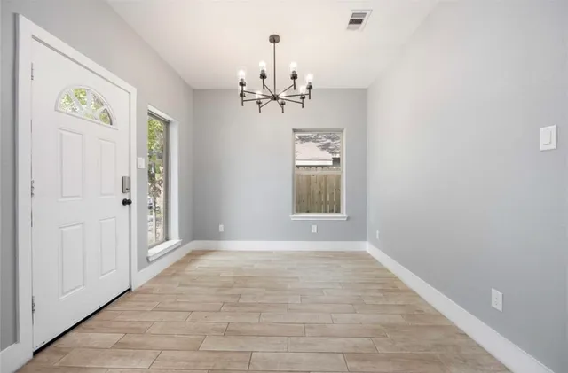 $1,750 | 5037 Van Fleet Street, Houston, TX 77033