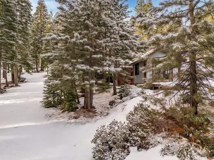 $299,000 | 11392 Lockwood Drive, Truckee, CA 96161
