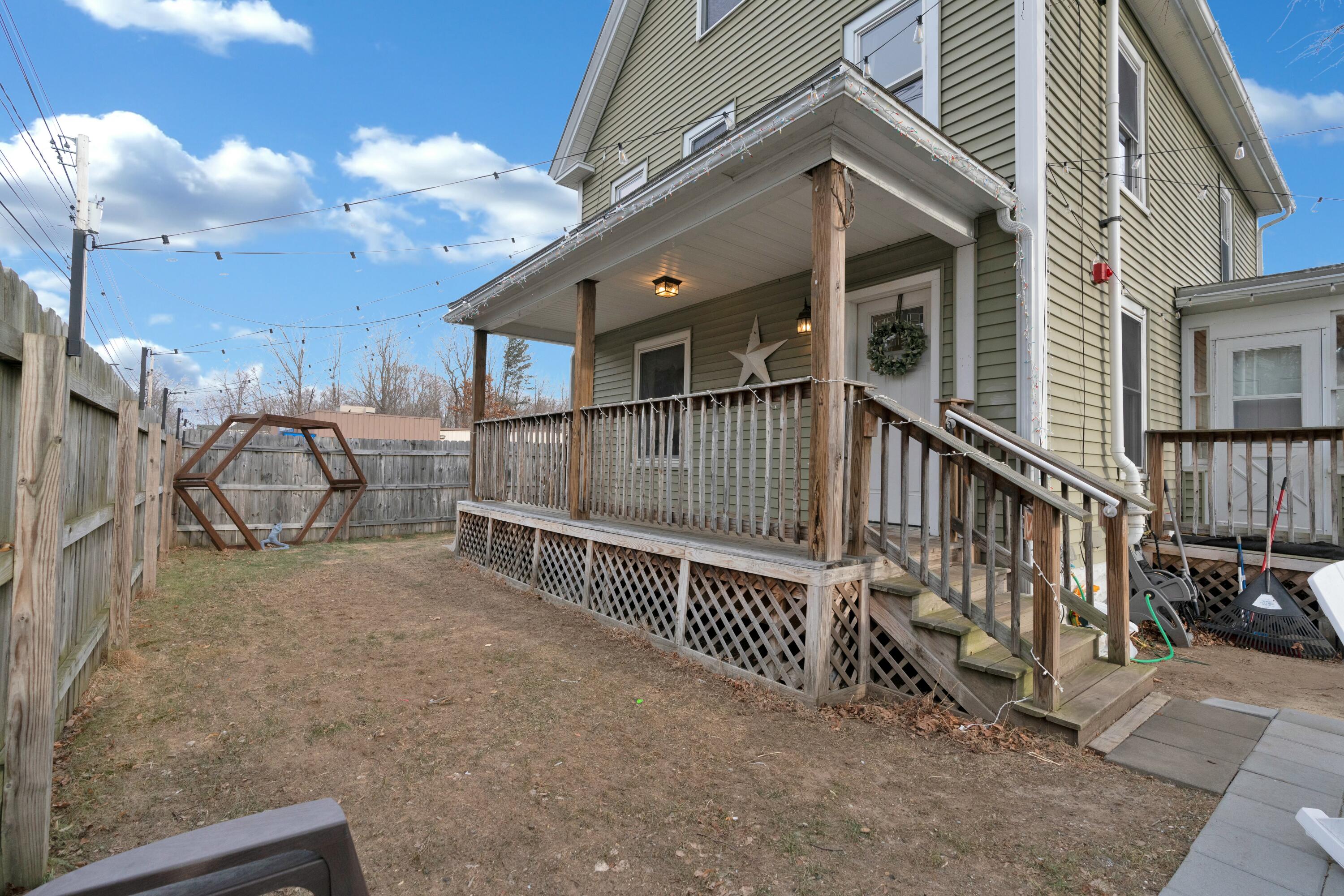 550 Main Street Springvale, ME 04083 - Photo 2 of 31 tempImage5N5uoU