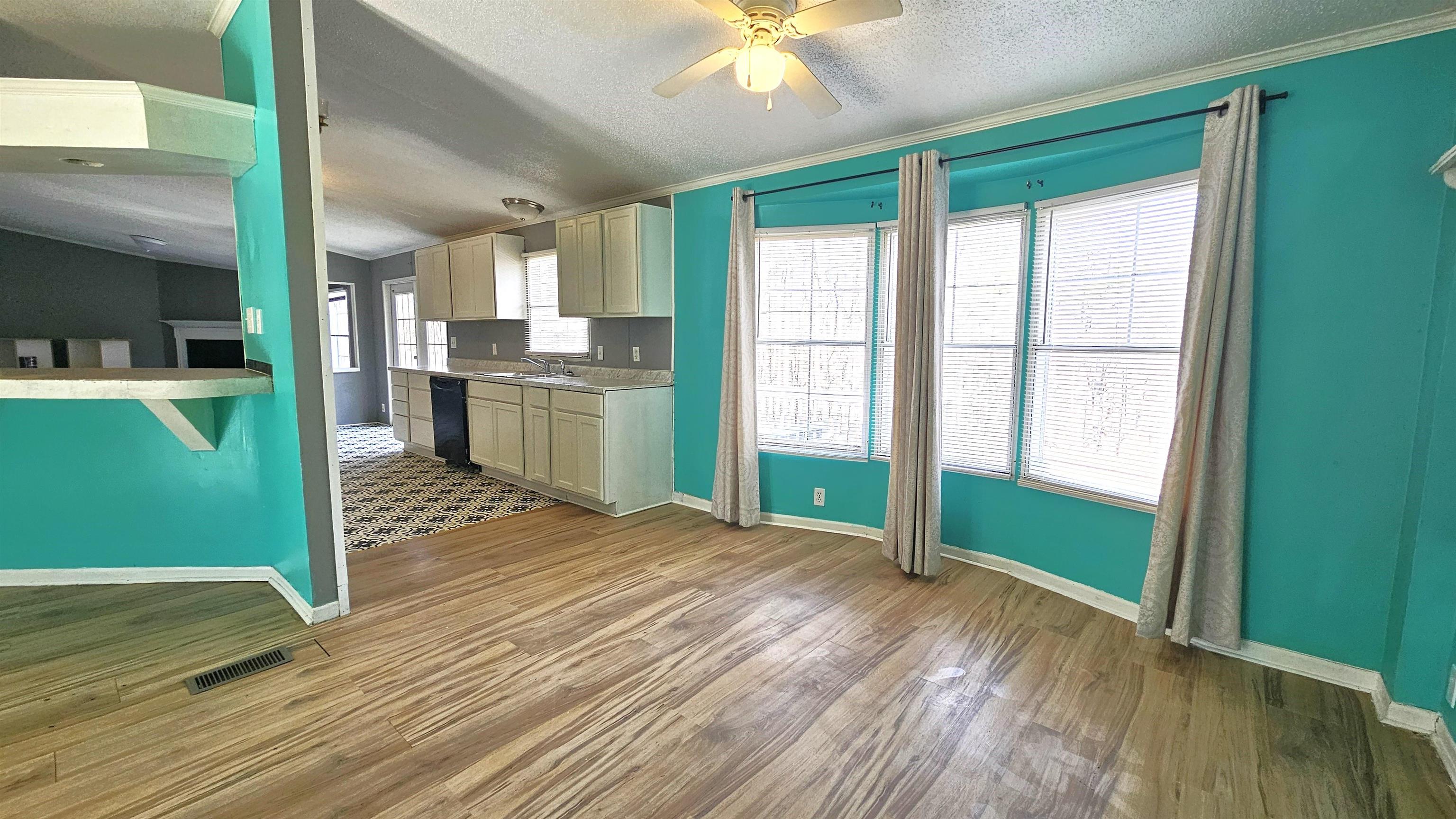 2249 Lockhart Highway Union, SC 29379 - Photo 7 of 30