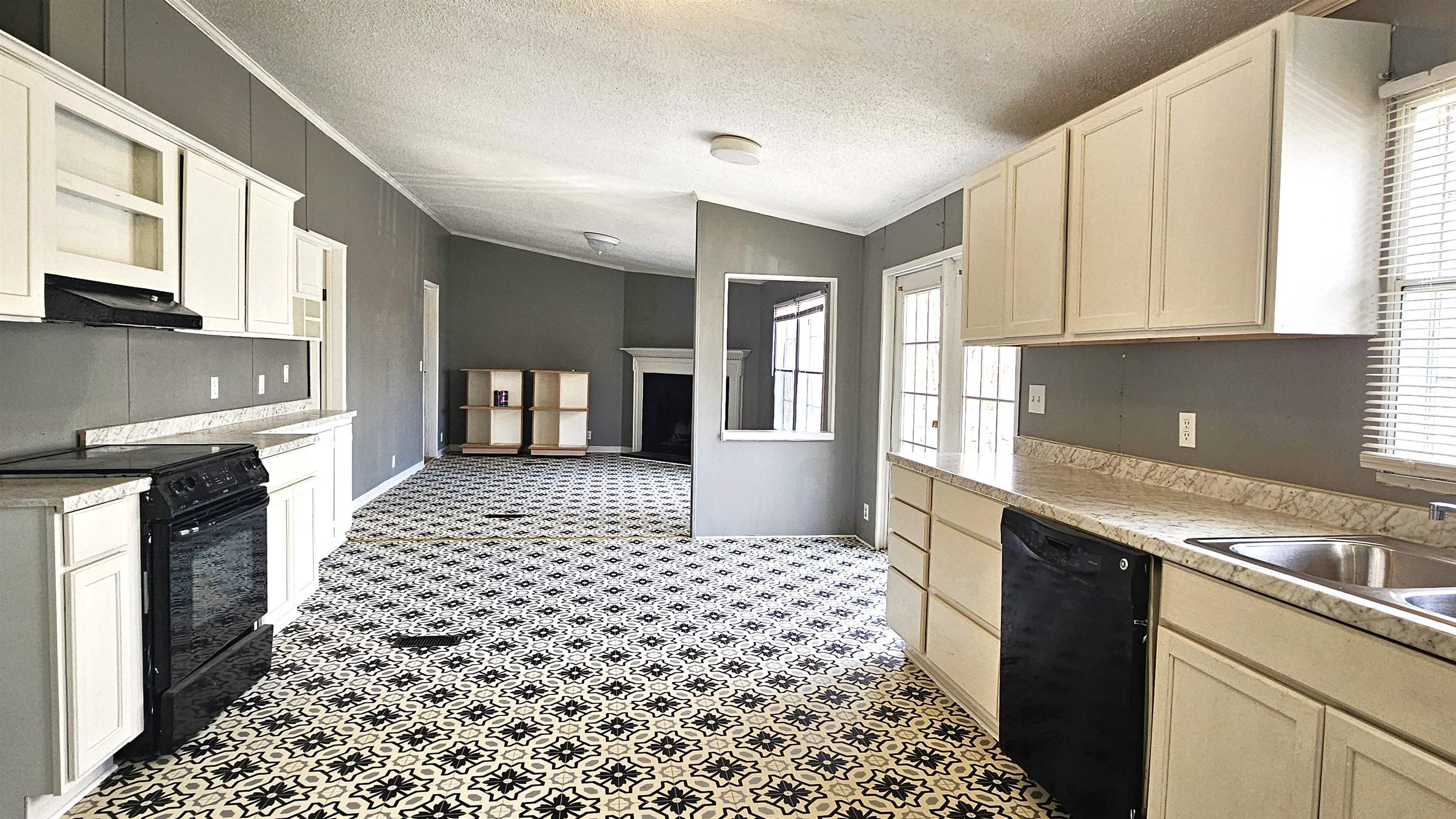 2249 Lockhart Highway Union, SC 29379 - Photo 10 of 30