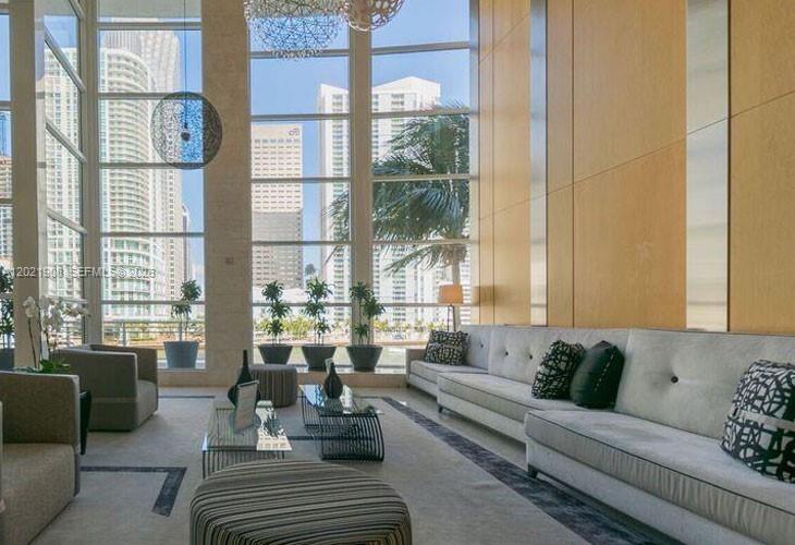 901 Brickell Key Boulevard, Unit 3307 Miami, FL 33131 - Photo 3 of 12