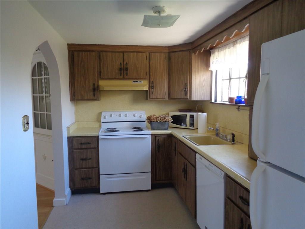 759 Ridge Road Ambridge, PA 15003 - Photo 5 of 16 Gallery Image 5