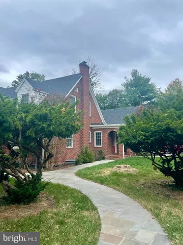 $4,000 | 9309 Main Street, Manassas, VA 20110