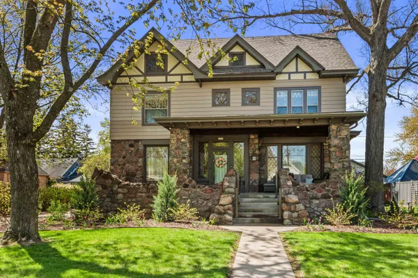 $379,900 | 1717 Clark Street, Stevens Point, WI 54481
