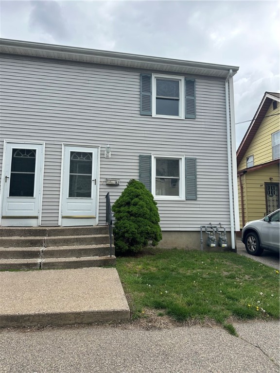 82 Maynard Street Pawtucket, RI 02860 - Photo 2 of 14