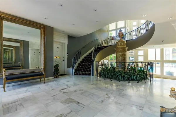 a view of entryway and hall