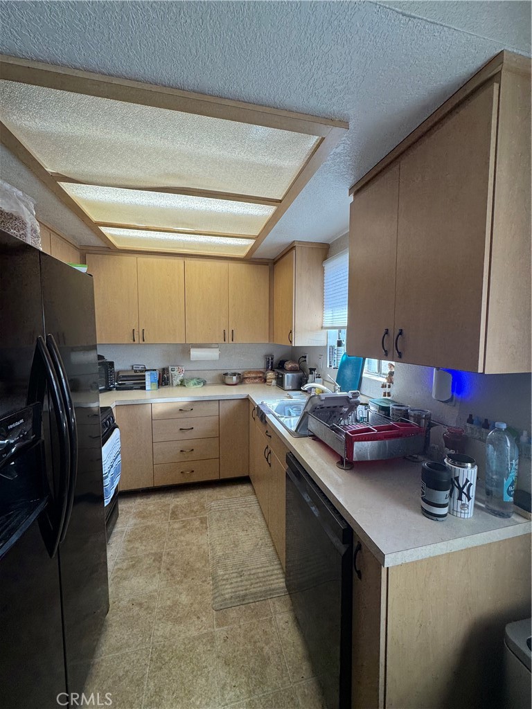 15005 Indiana, Unit 5 Paramount, CA 90723 - Photo 9 of 12