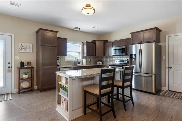 $282,500 | 602 West Haven Drive, Richmond, MO 64085