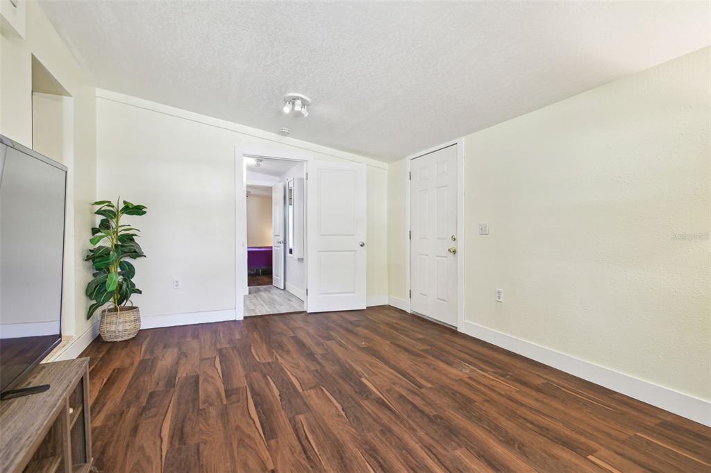 4412 Bray Road Tampa, FL 33634 - Photo 14 of 30 Gallery Image 14