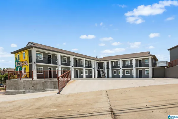 $299,900 | 219 Greensboro Avenue, Unit 1105, Tuscaloosa, AL 35401