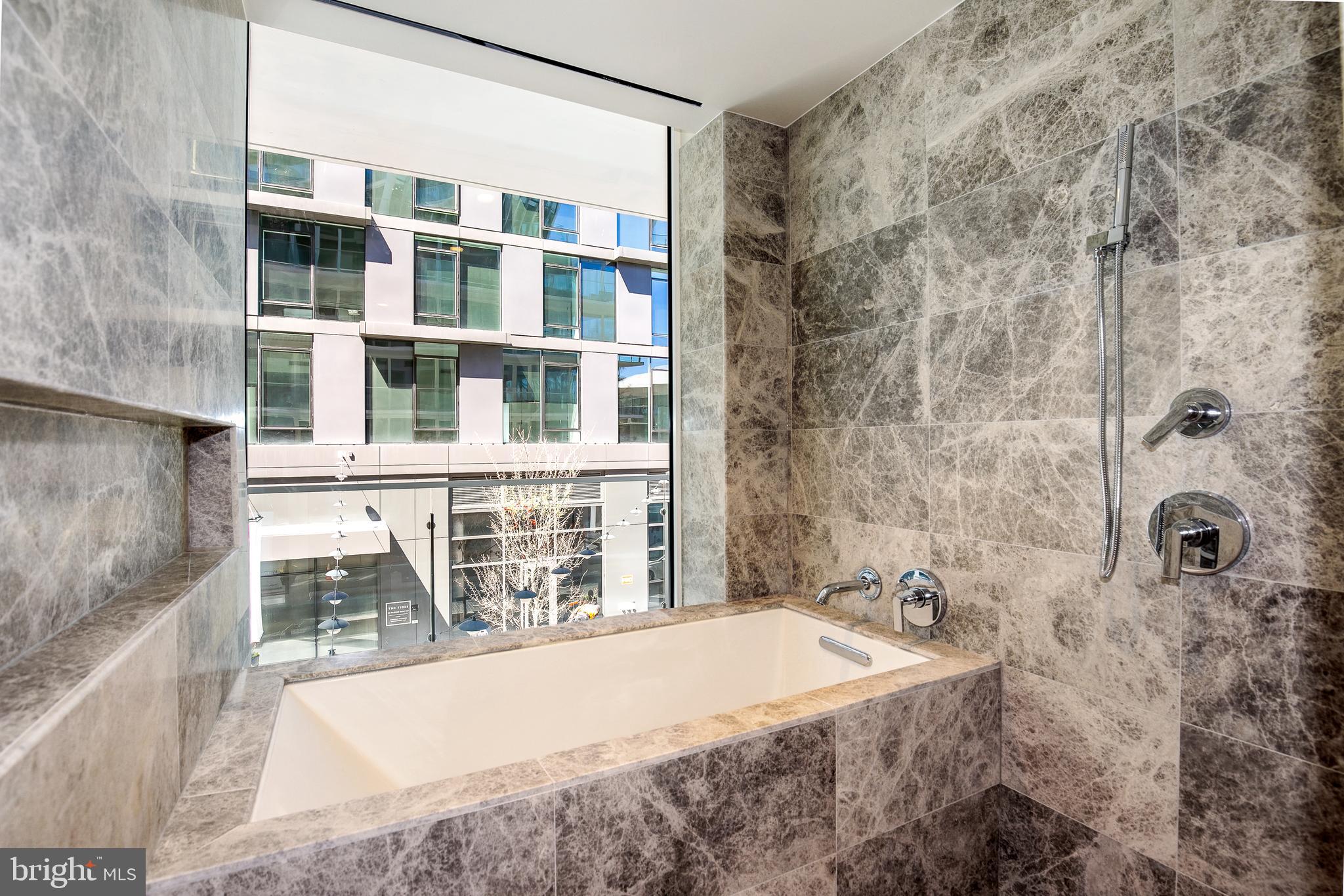 601 Wharf Street Southwest, Unit 213 Washington, DC 20024 - Photo 7 of 16 Primary Bath