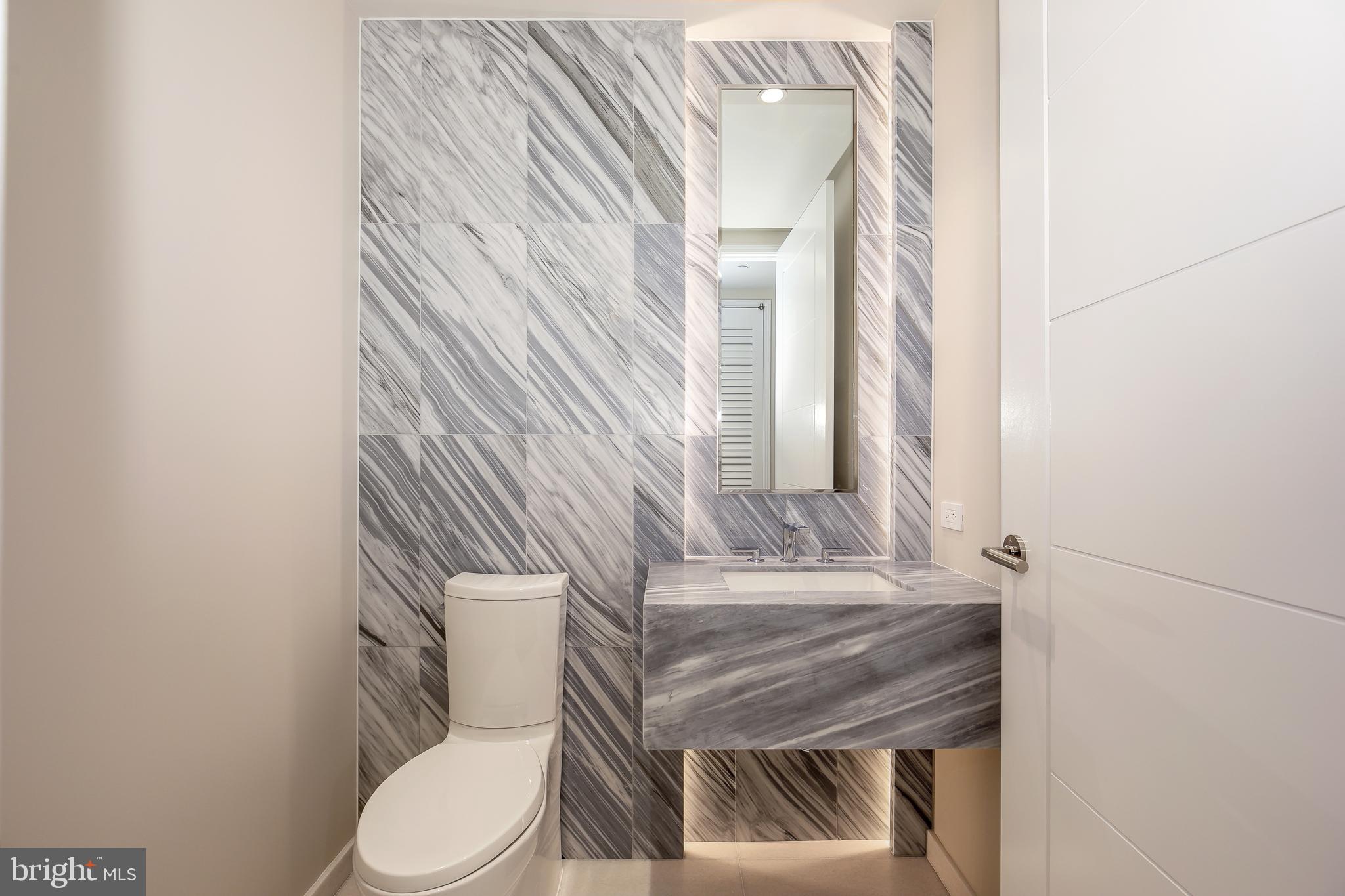 601 Wharf Street Southwest, Unit 213 Washington, DC 20024 - Photo 9 of 16 Powder Room