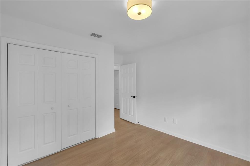 1138 Moorestown Circle Decatur, GA 30033 - Photo 13 of 38 Gallery Image 13