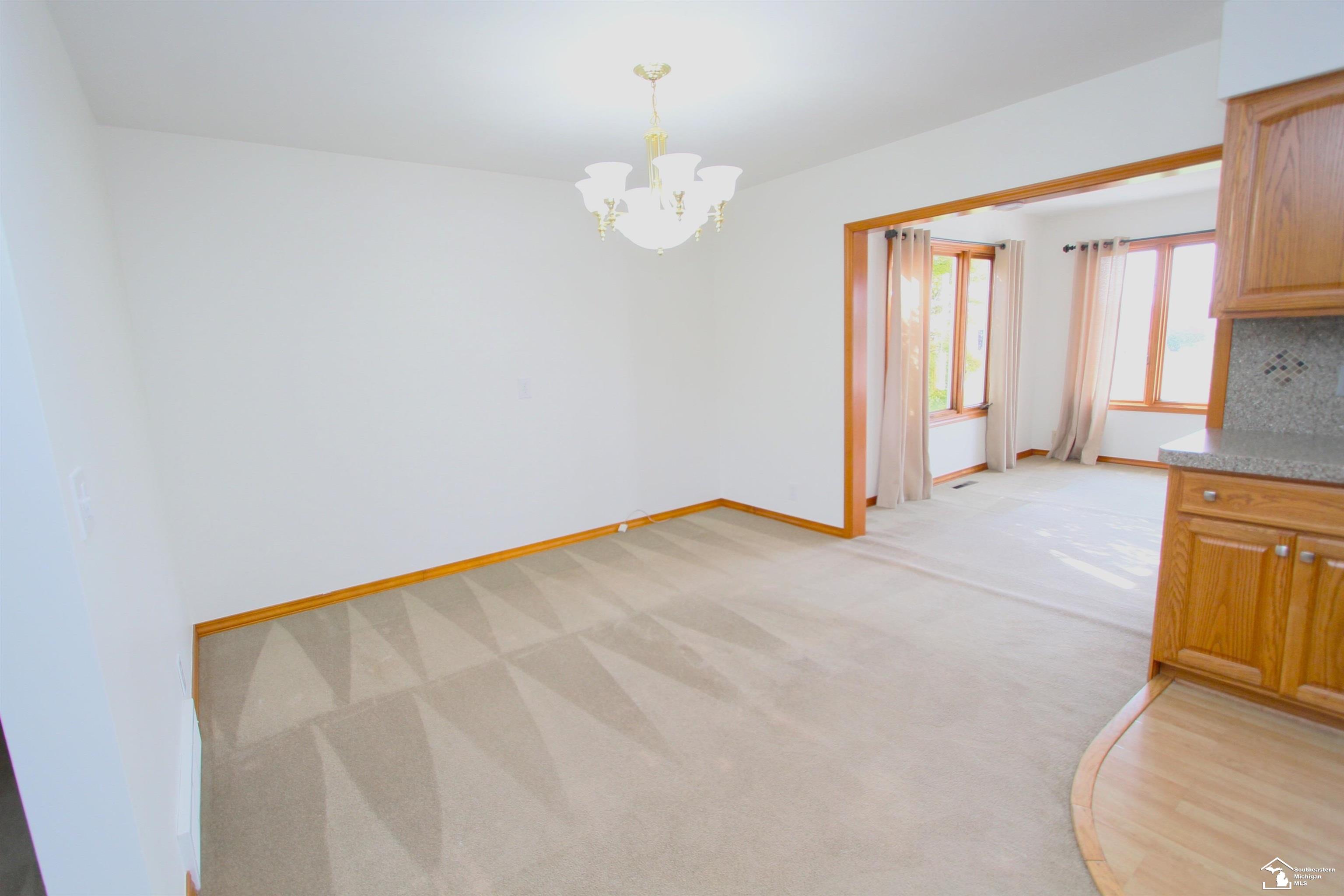 4833 Stadler Road Monroe, MI 48162 - Photo 22 of 59 50189339-79952815-bd91-46c1-923f-33df36bb717b.JPG