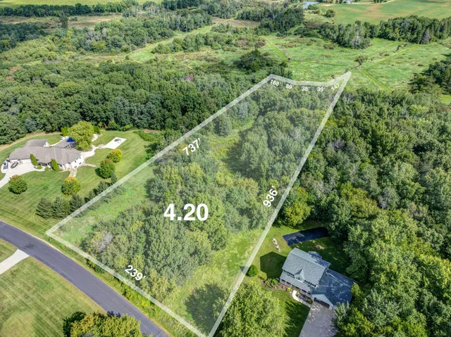 $250,000 | Lot 9 Woodside, Belleville, WI 53508