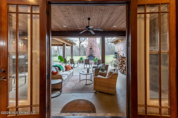 $649,500 | 47 Tara Drive, Natchez, MS 39120