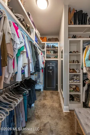 $649,500 | 47 Tara Drive, Natchez, MS 39120