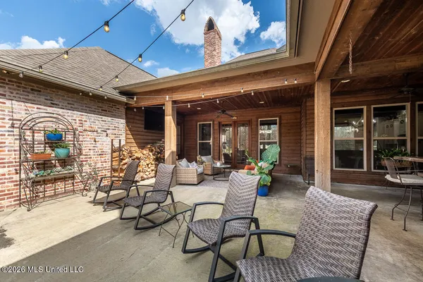 $649,500 | 47 Tara Drive, Natchez, MS 39120