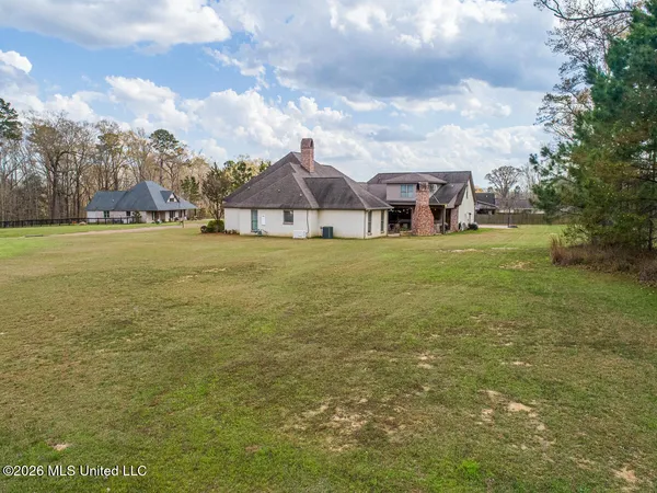 $649,500 | 47 Tara Drive, Natchez, MS 39120