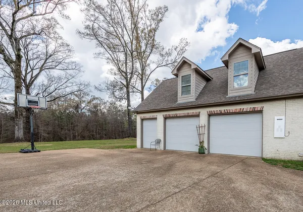 $649,500 | 47 Tara Drive, Natchez, MS 39120