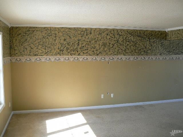 202 Riley Place Fort Wayne, IN 46825 - Photo 3 of 19 Gallery Image 3