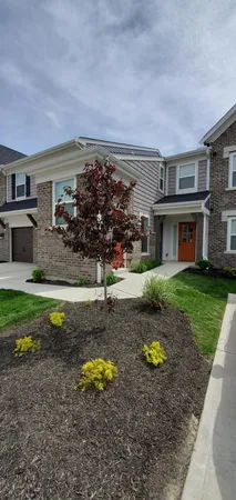 $1,895 | 686 Daphne Way, Fort Mitchell, KY 41017