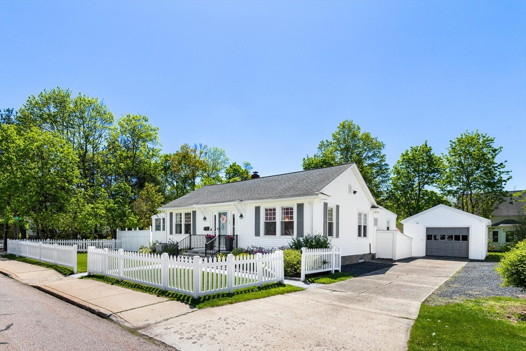 38 Spring Street Mansfield, MA 02048 - Photo 2 of 36 Gallery Image 2