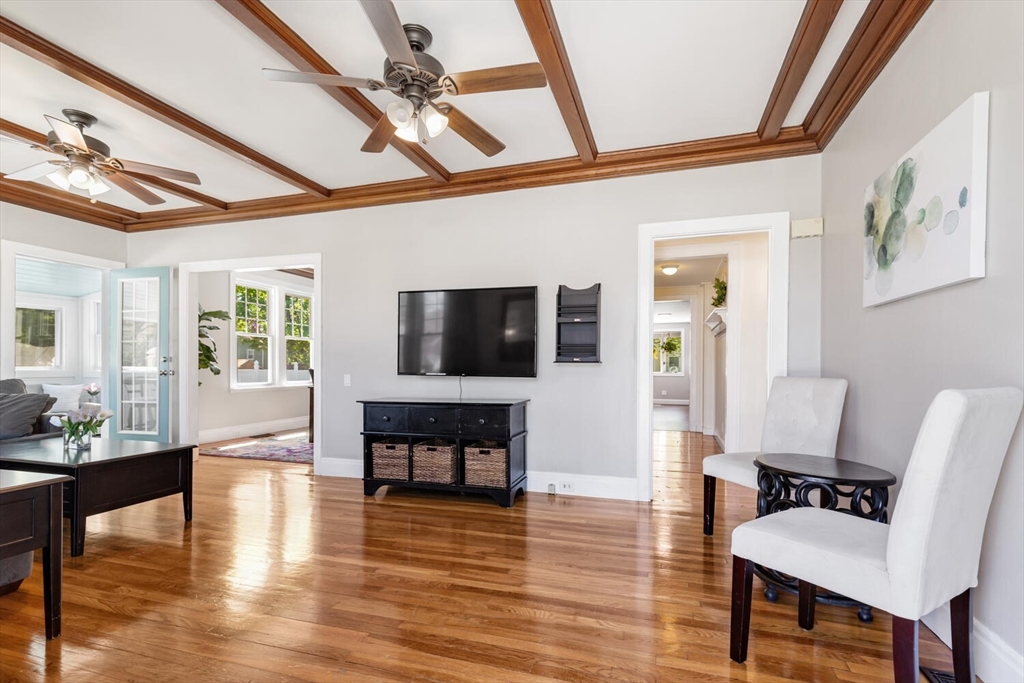 38 Spring Street Mansfield, MA 02048 - Photo 6 of 36 Gallery Image 6